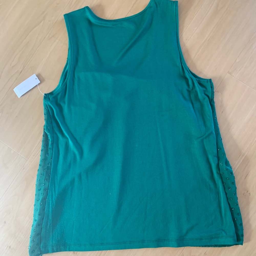 NWT NEW YORK & CO WOMEN’S  SLEEVELESS  POLKA DOT EMBROIDERED EVERGREEN TOP SM - Picture 3 of 5